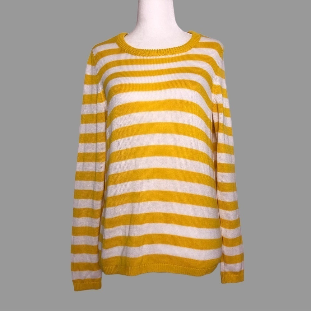 💜 S 💜 Sweater Striped Back Buttons Long Sleeves Pullover